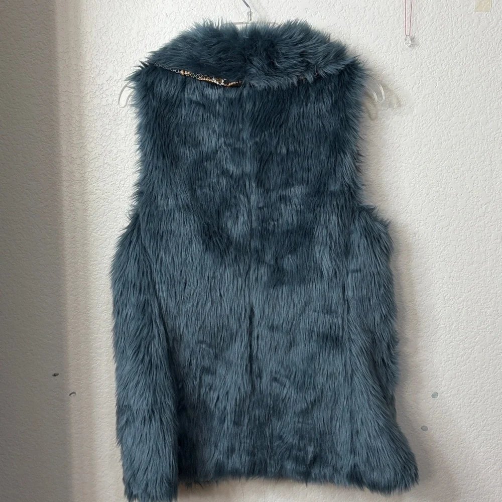 ECI Teal Faux Fur Vest Long Sleeveless - Med / Large Womens